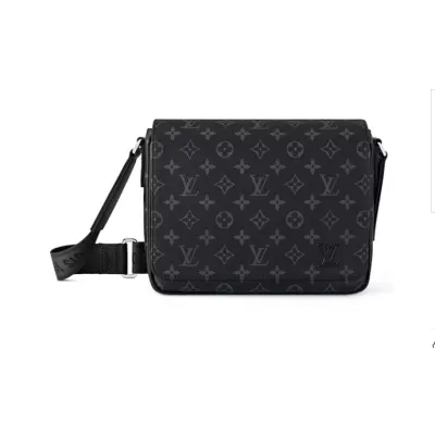 Louis Vuitton District PM Monogram Eclipse 01