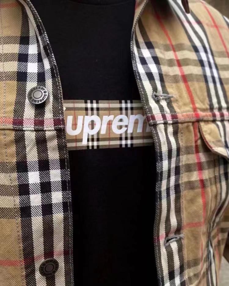 Supreme T-Shirt B308