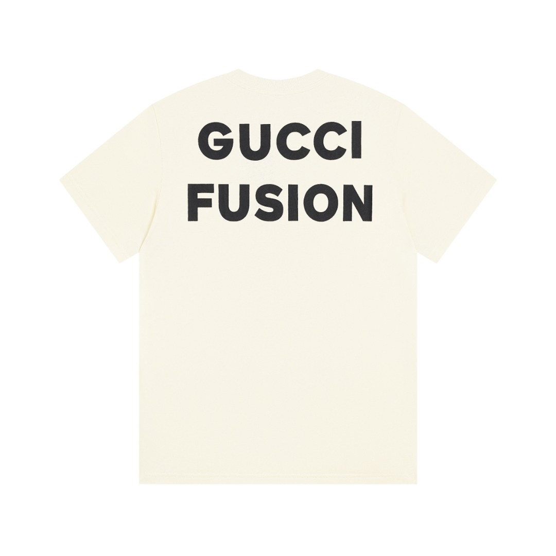 Gucci Logo T-Shirt 02