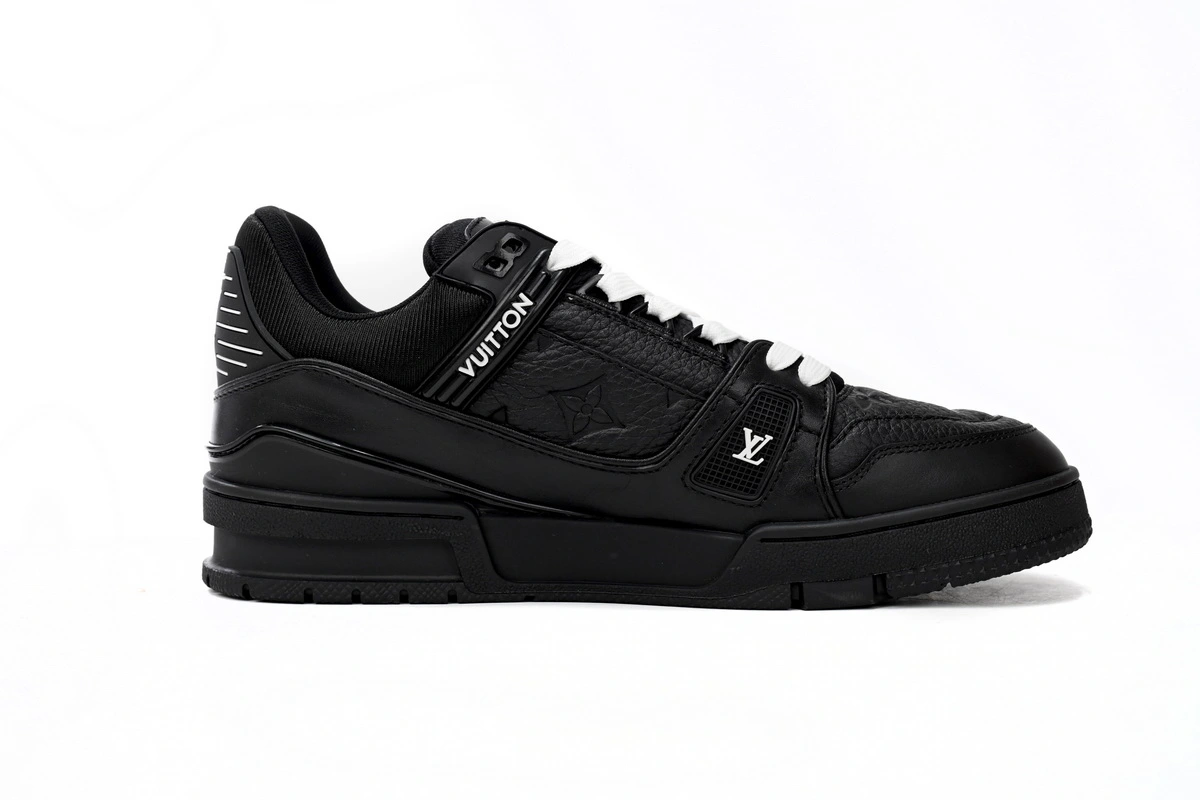 Louis Vuitton LV Trainer Black Embossed Monogram 1AARER