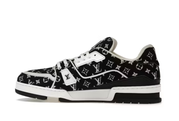 Louis Vuitton Trainer Black Monogram Textile 1ABFTE