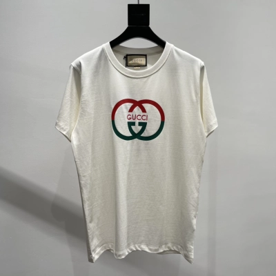 Gucci Logo T-Shirt 06 01
