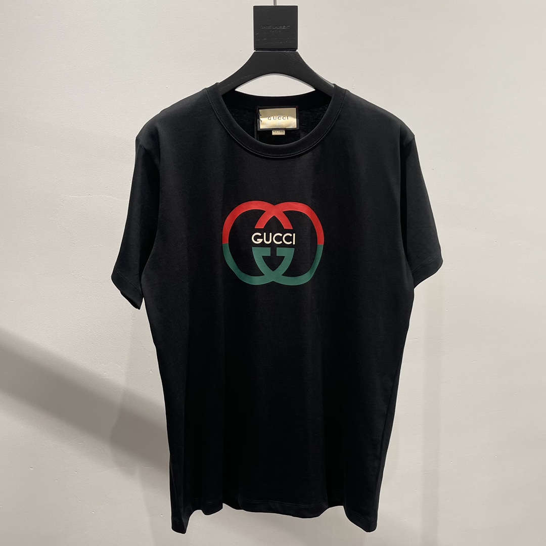 Gucci Logo T-Shirt 06