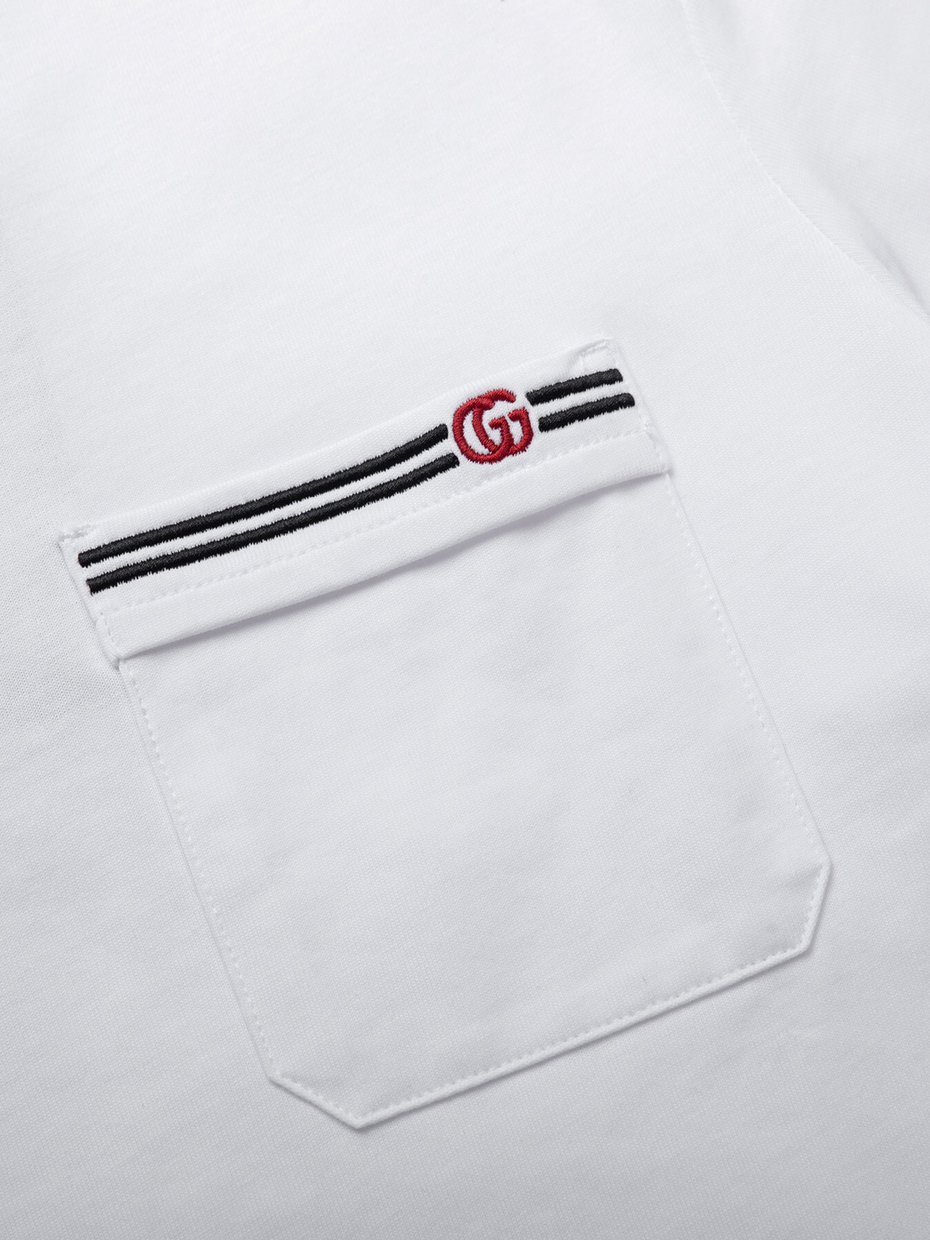 Gucci Logo T-Shirt 08