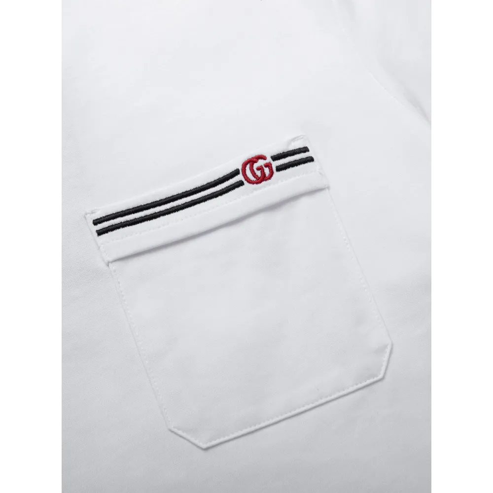 Gucci Logo T-Shirt 08