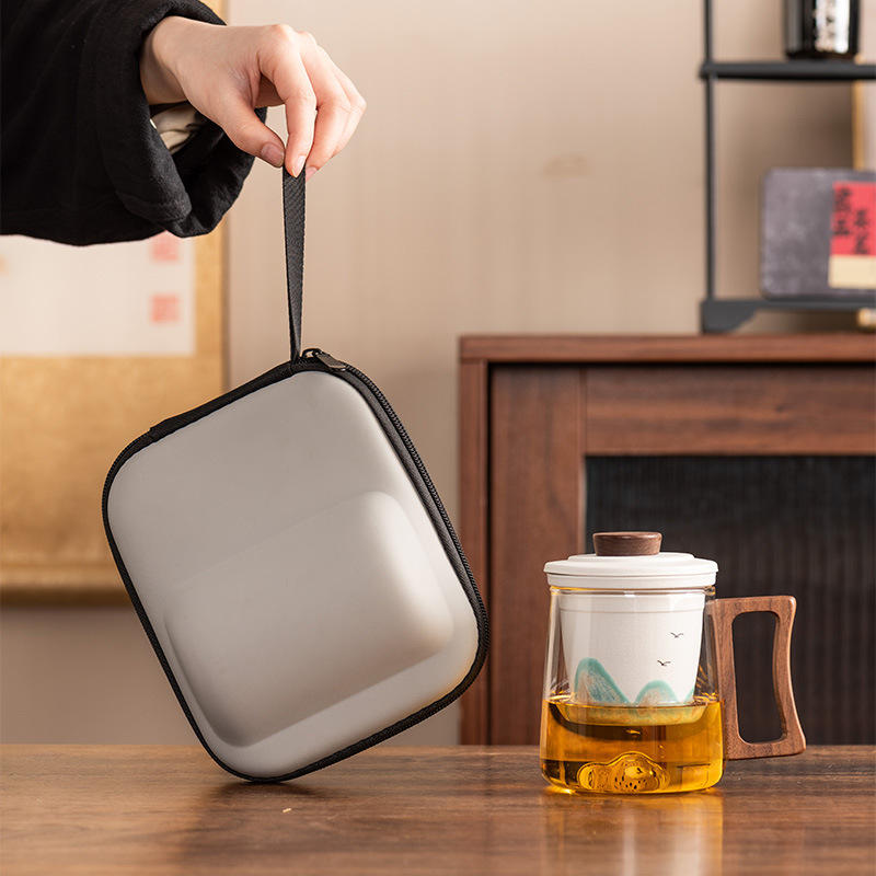 Strainer Glass Tea Cup With Ebony Handle And Liner