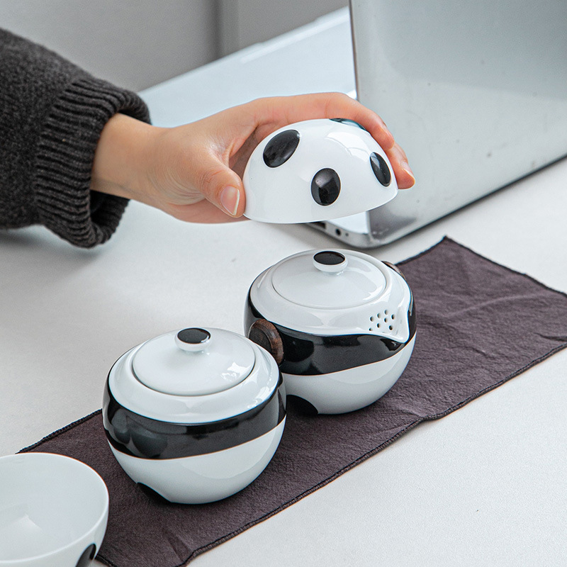 Panda Travel Tea Set