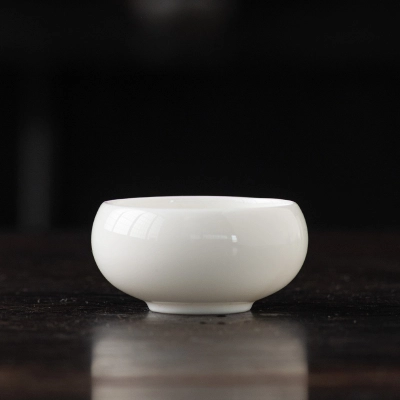 Mutton-fat Jade Porcelain Tea Cup 01
