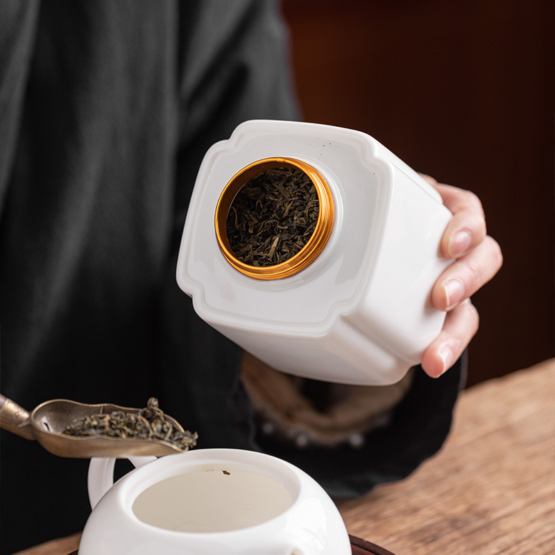 Mutton Fat Jade Tea Sealed Can