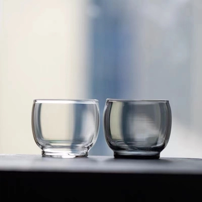 High Borosilicate Black Glass Small Teacup 01