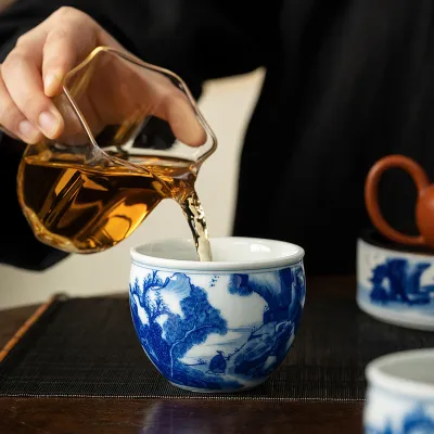 Blue And White Landscape Tea Cup Ceramic Kung Fu Tea Cup 18 02