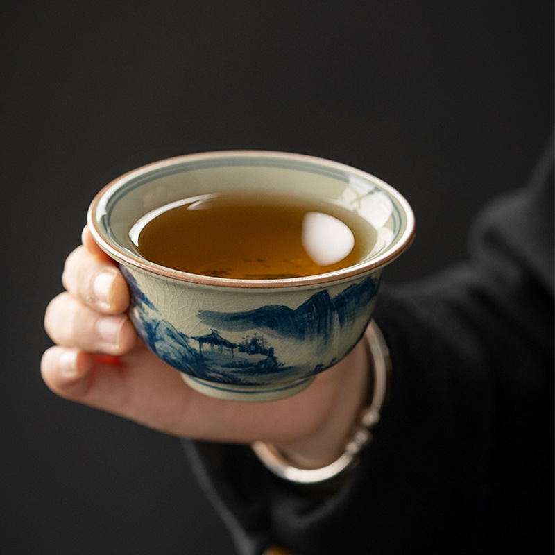 Blue And White Landscape Tea Cup Ceramic Kung Fu Tea Cup 1