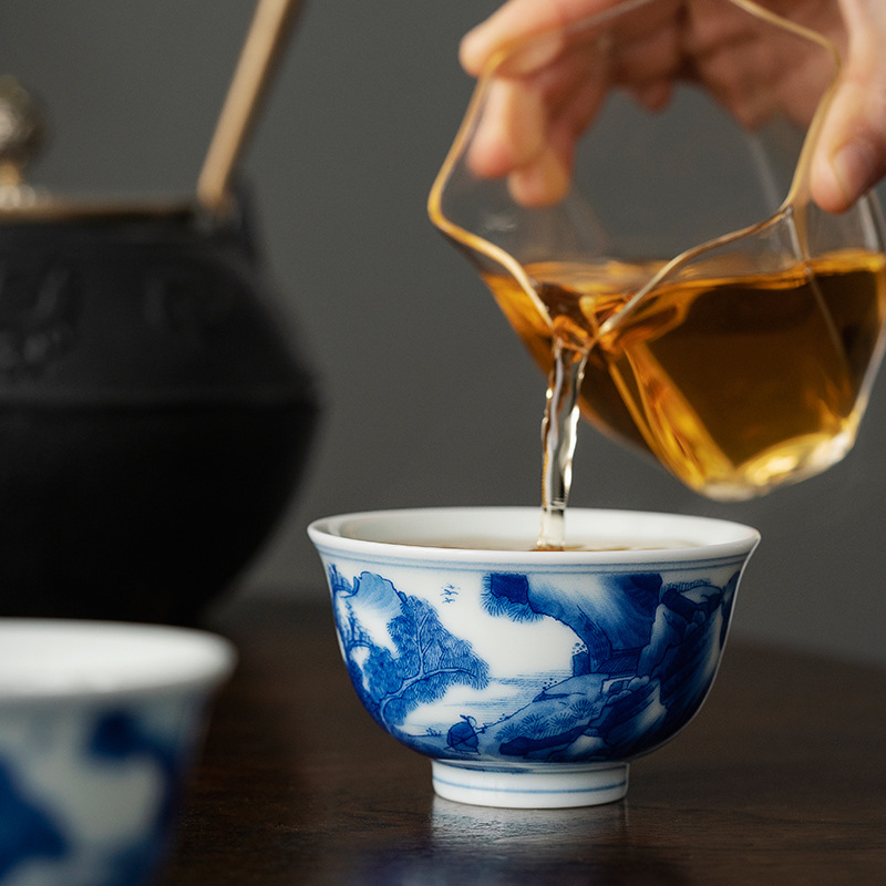 Blue And White Landscape Tea Cup Ceramic Kung Fu Tea Cup 6