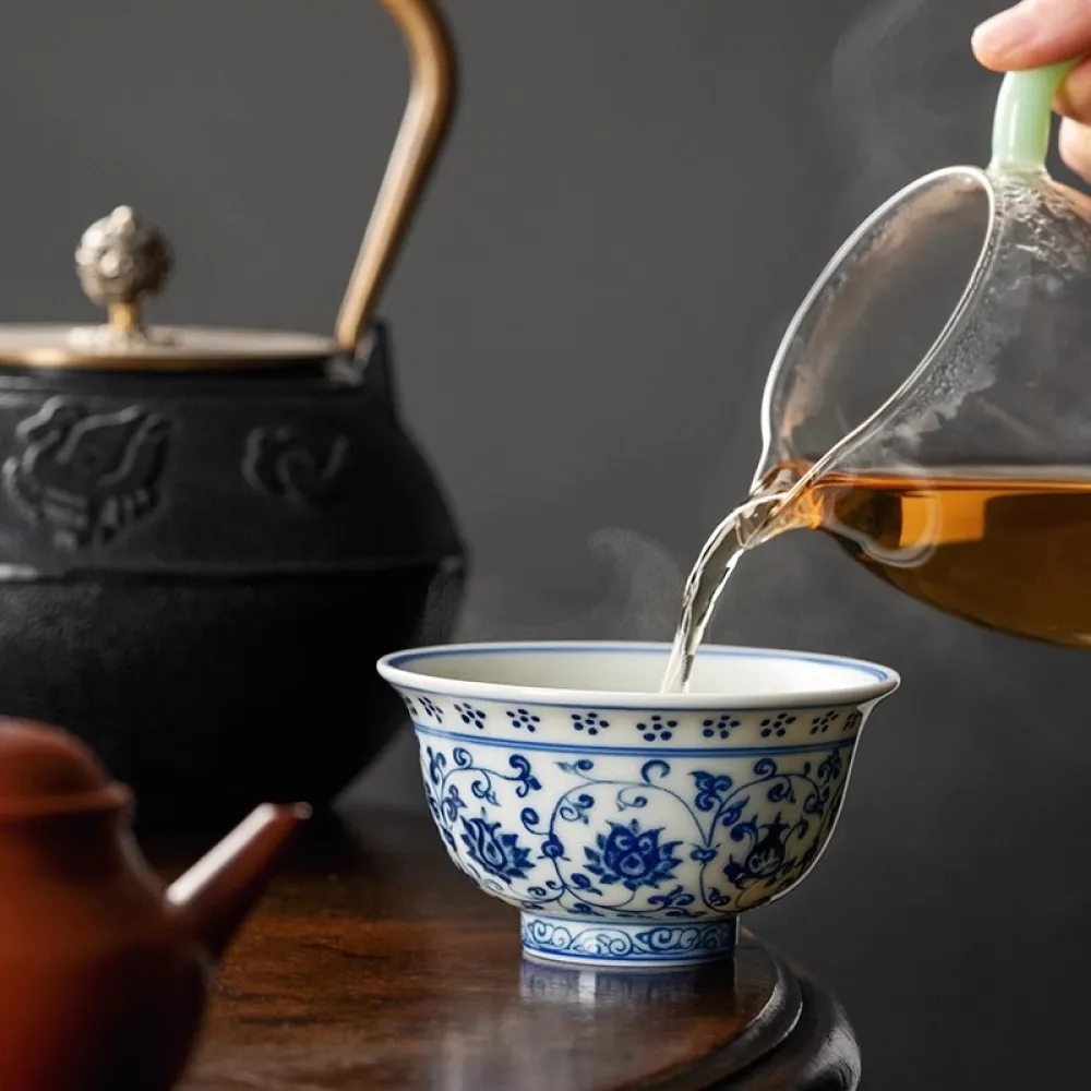 Blue And White Landscape Tea Cup Ceramic Kung Fu Tea Cup 2