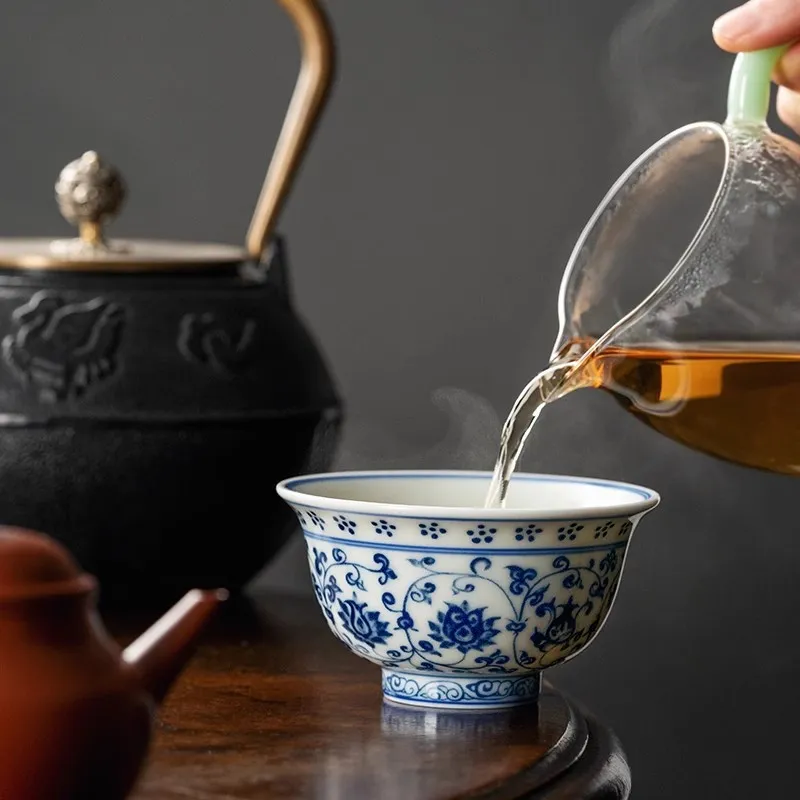 Blue And White Landscape Tea Cup Ceramic Kung Fu Tea Cup 2