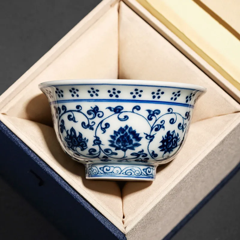 Blue And White Landscape Tea Cup Ceramic Kung Fu Tea Cup 2