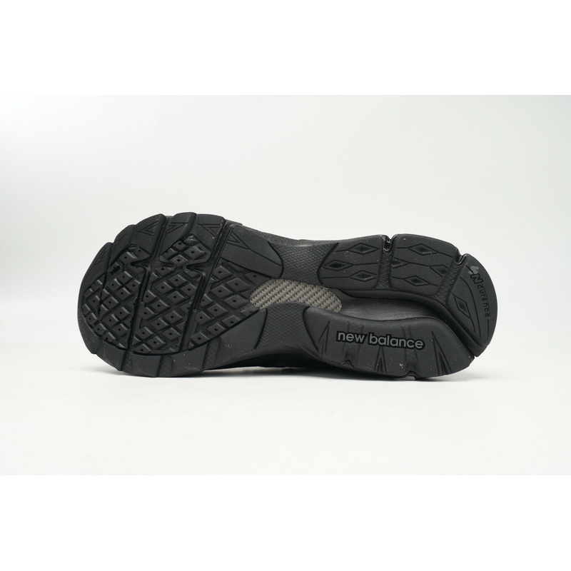 New Balance 990 Black And White M990BS3