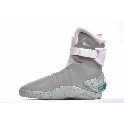 PK God Batch Nike MAG Back to the Future (2016) 01