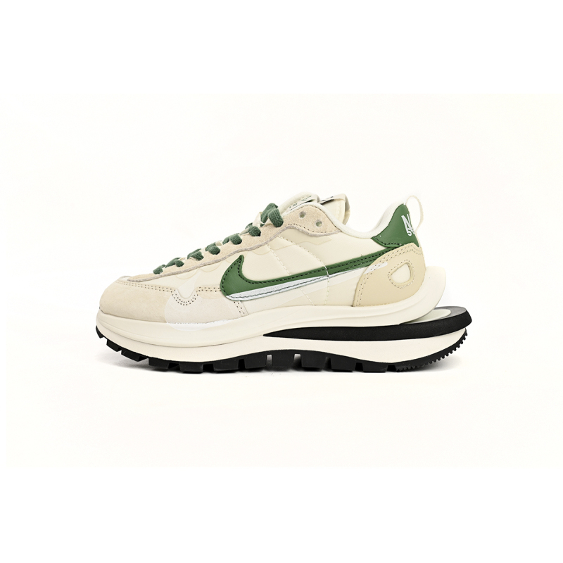 PKstockx Sacai x Nike VaporWaffle Sesame and Beige Green  DD1875-102