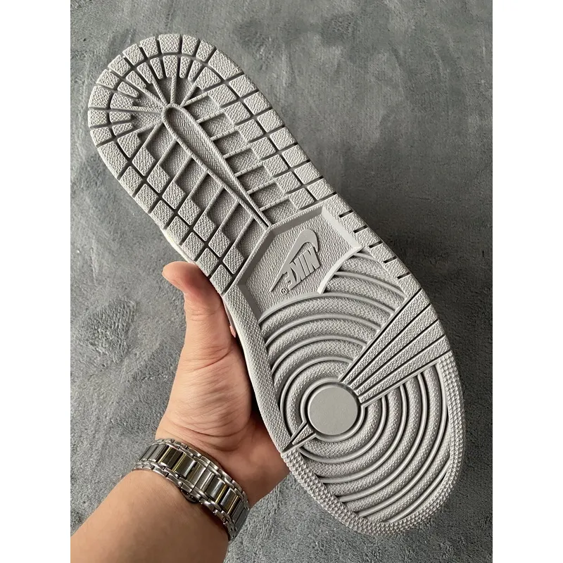 ljr batch air jordan 1 high switch light smoke cw6576-100