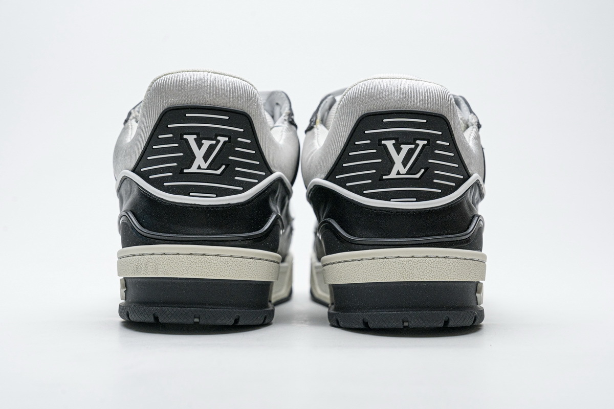 PK God Batch LOUIS VUITTON 20ss Trainer Black White