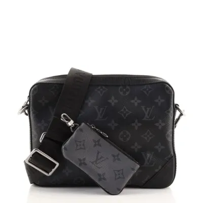 LOUIS VUITTON Trio Messenger Monogram Eclipse Reverse Black 01