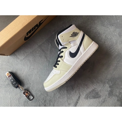 LJR Batch Air Jordan 1 Zoom CMFT Sail (W) CT0979-002 02