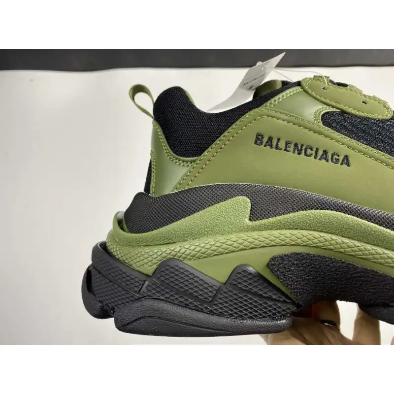 Pkstockx Balenciaga Triple S Army Green 536737 W2FW1 1978
