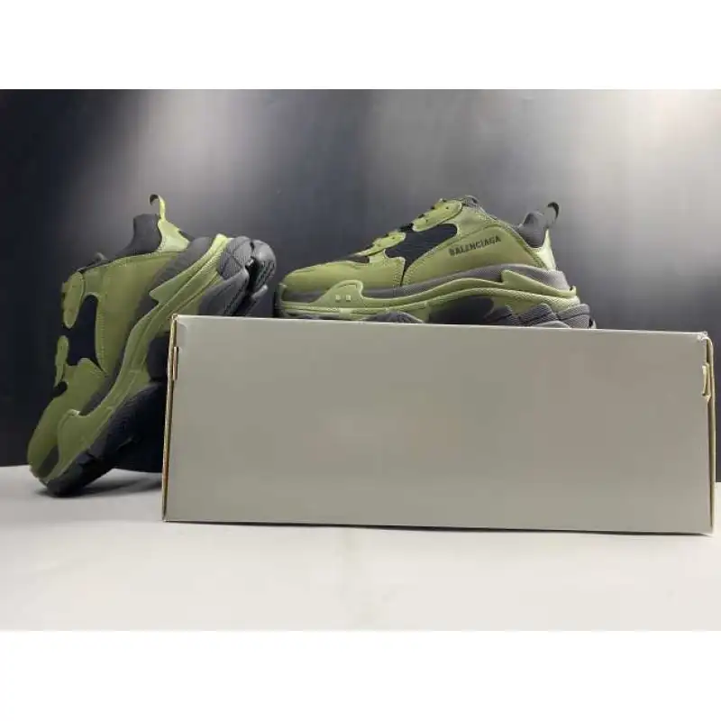 Pkstockx Balenciaga Triple S Army Green 536737 W2FW1 1978