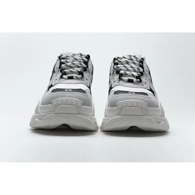 pkstockx 584088 w06e2 1769 Ba*len*cia*ga triple s black grey