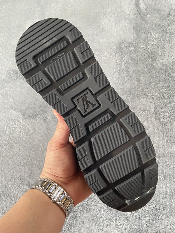 Pkstockx LOUIS VUITTON Run Away Black