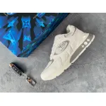 Pkstockx LOUIS VUITTON Run Away White