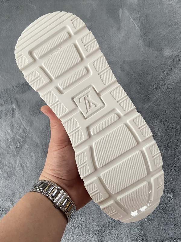 Pkstockx LOUIS VUITTON Run Away EBENE