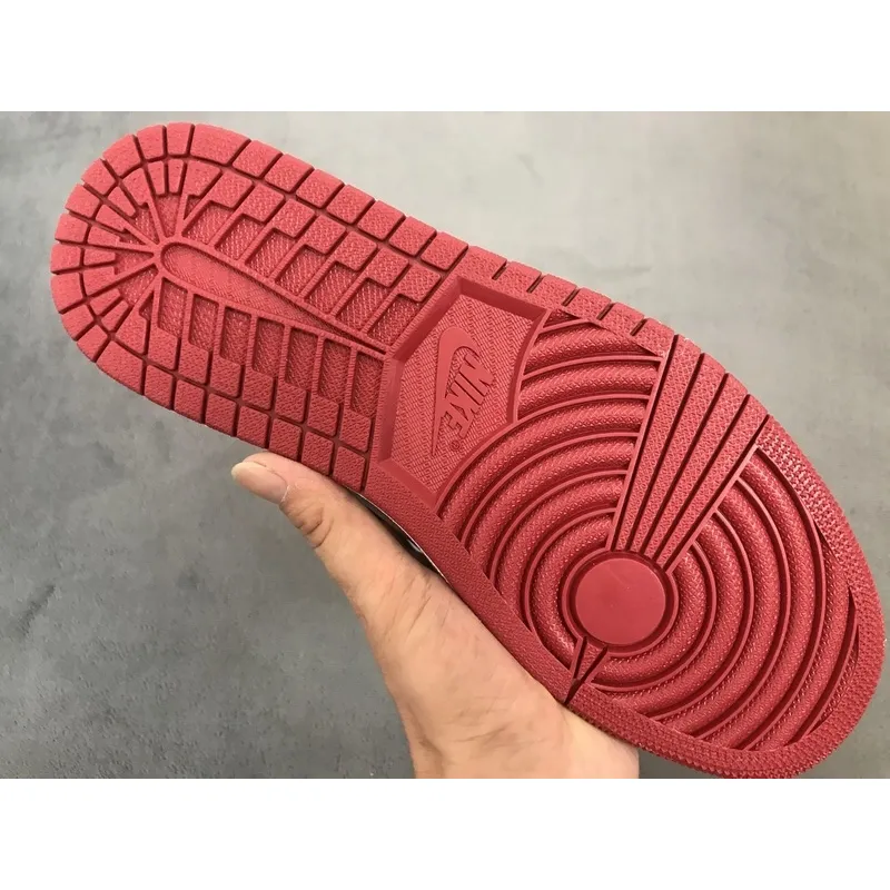 ljr batch air jordan 1 high og bred patent 555088-063
