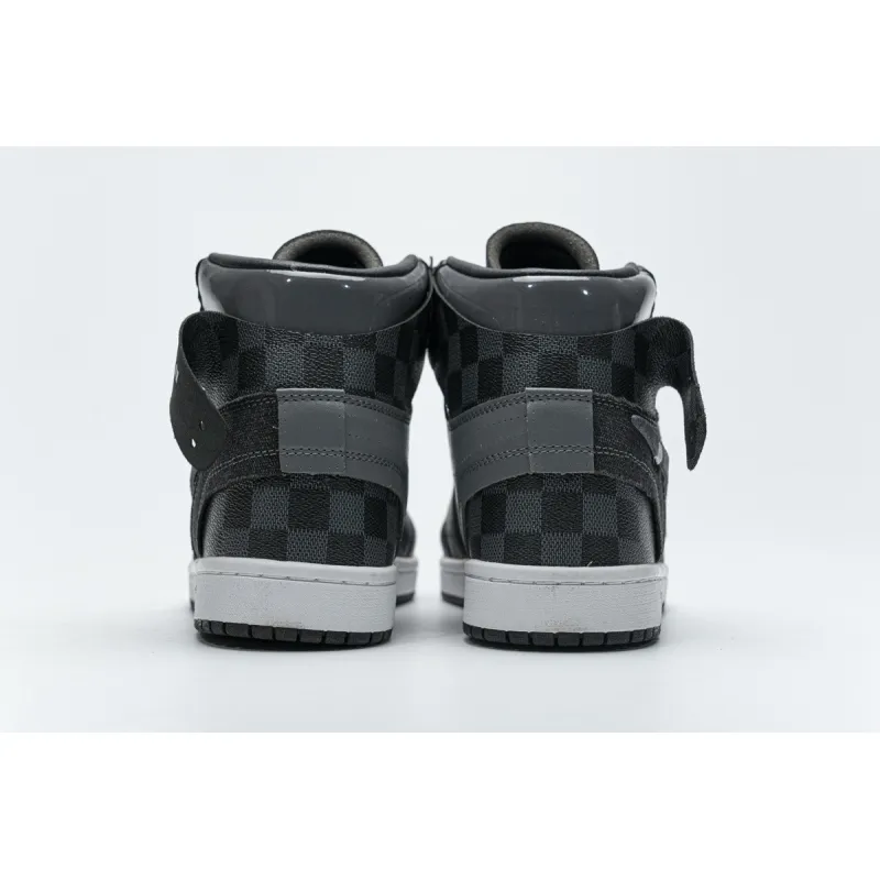 PK God Batch Air Jordan 1 High Grey X LOUIS VUITTON (regular Jordan shoe box)