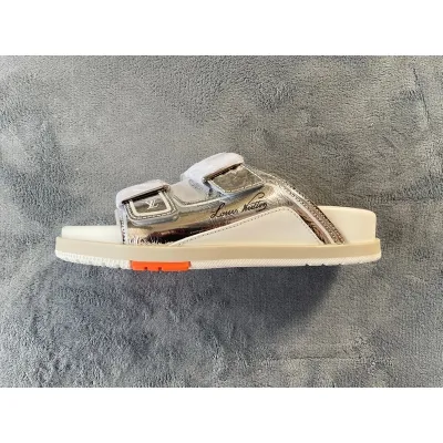 Pkstockx LOUIS VUITTON Trainer White Silver 01