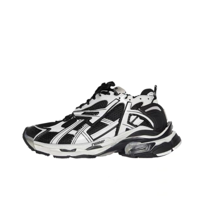 PK God Batch Balenciaga Runner White Black White 01