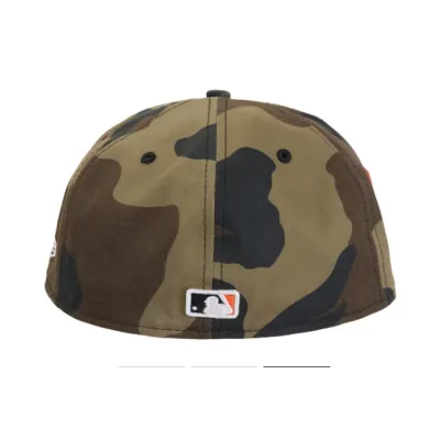 Supreme MLB Teams San Francisco Box Logo New Era 59Fifty Fitted Cap Woodland Camo 02