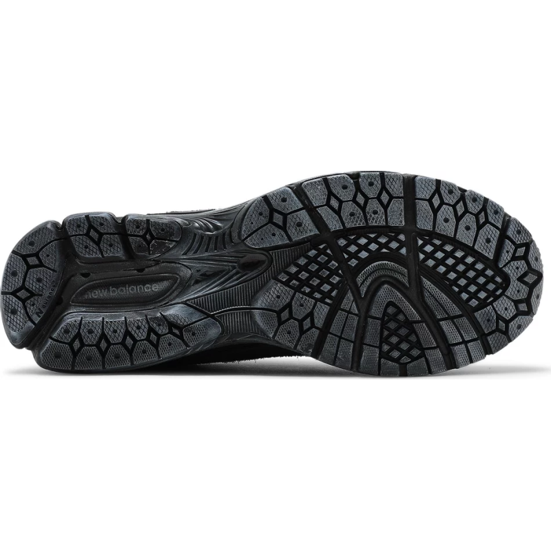 New Balance 2002R Phantom Black M2002RDB 