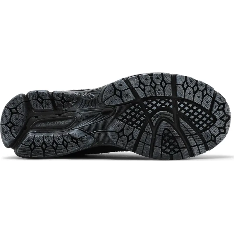 New Balance 2002R Phantom Black M2002RDB 
