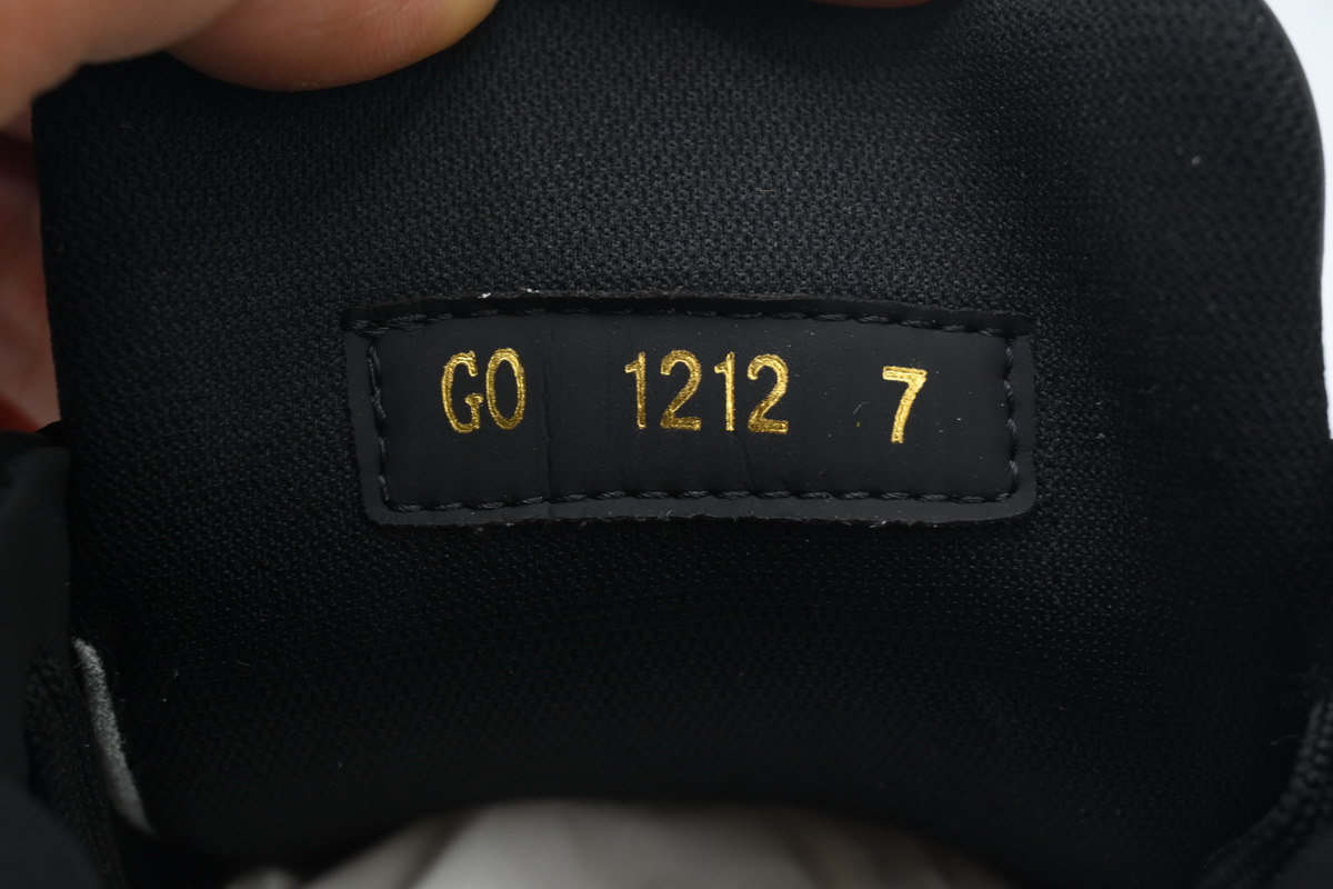 PK God Batch LOUIS VUITTON Trainer Black
