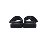 PK God Batch LOUIS VUITTON Pool Pillow Comfort Black relief