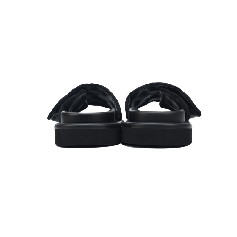 PK God Batch LOUIS VUITTON Pool Pillow Comfort Black relief