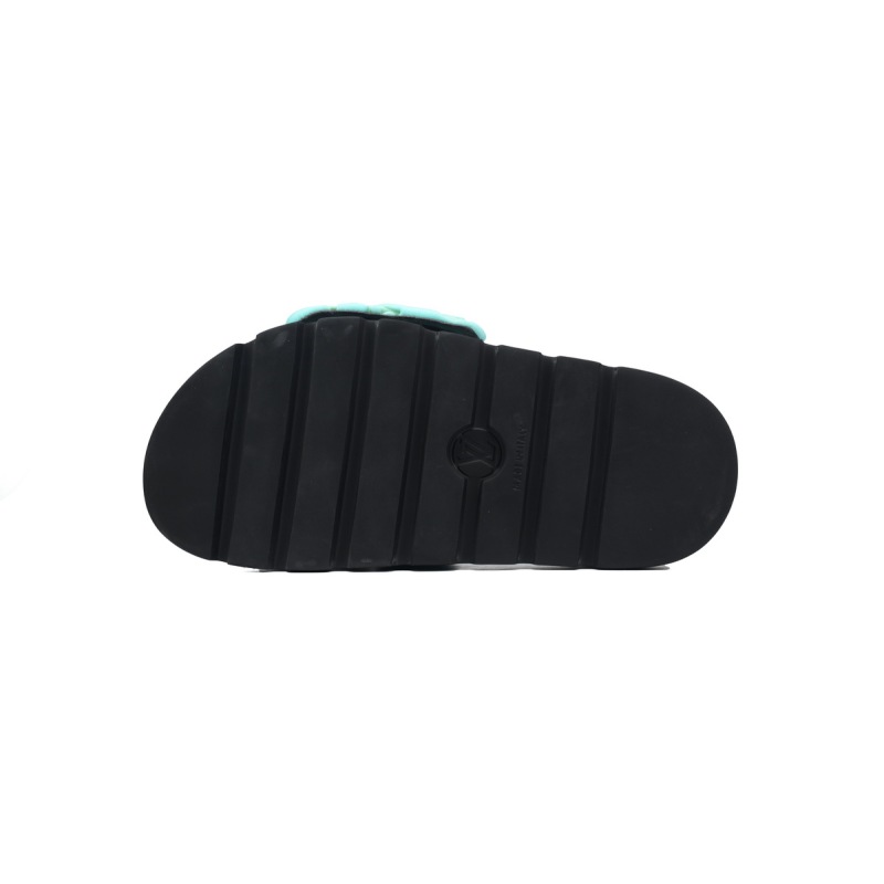 PK God Batch LOUIS VUITTON Pool Pillow Comfort Light blue bread
