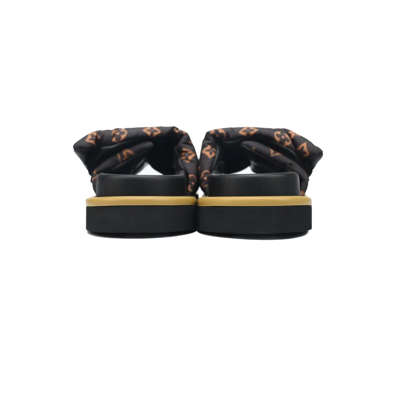 PK God Batch LOUIS VUITTON Pool Pillow Comfort pumpkin