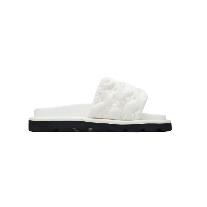 PK God Batch LOUIS VUITTON Pool Pillow white