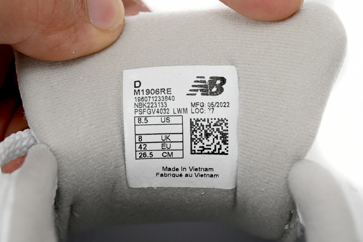 NEW BALANCE White Pale M1906RE