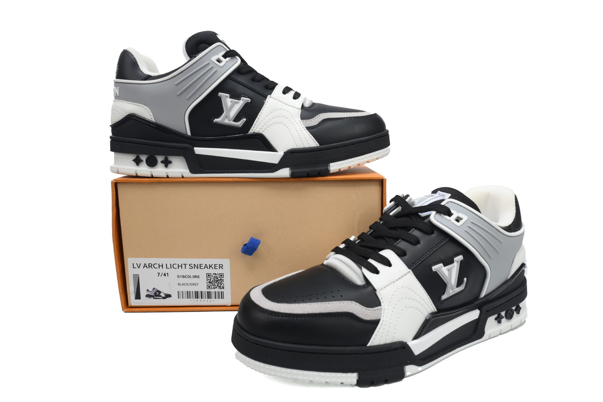 PK God Batch LOUIS VUITTON Trainer Black and gray