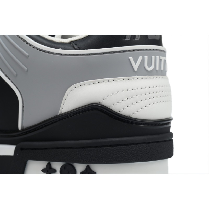 PK God Batch LOUIS VUITTON Trainer Black and gray