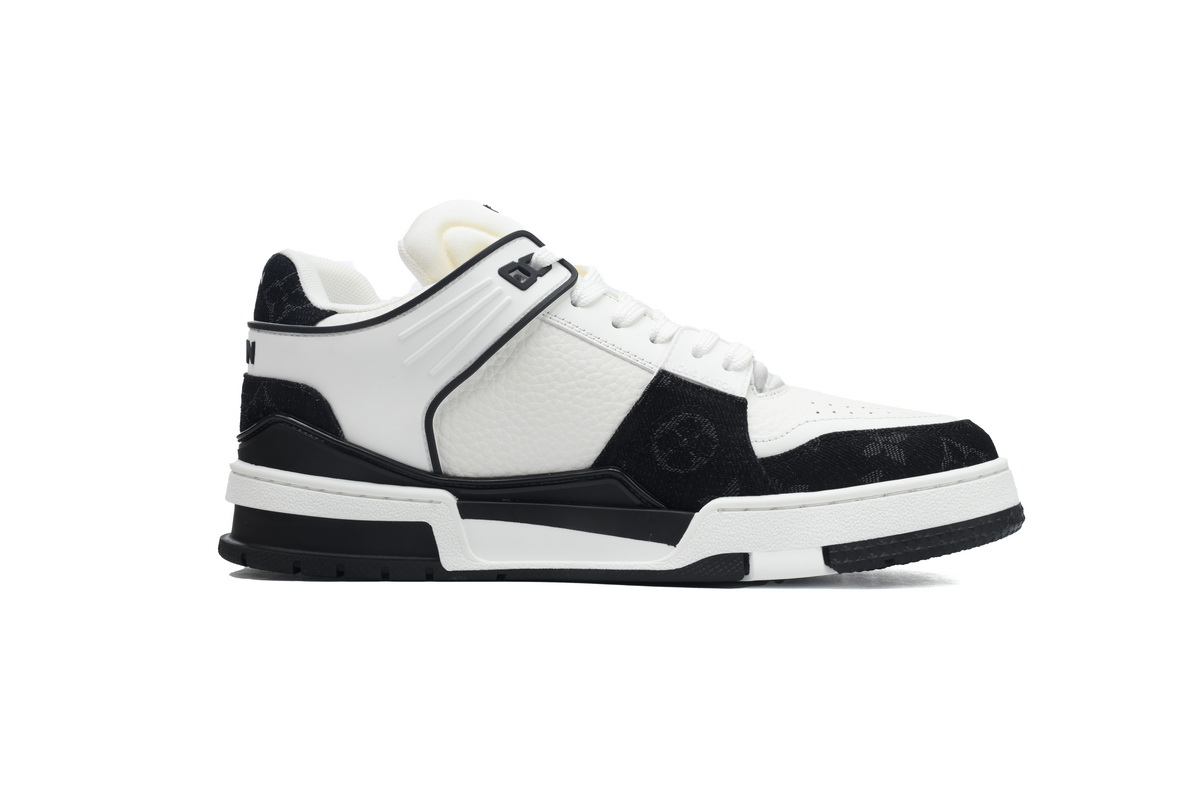 PK God Batch LOUIS VUITTON Trainer White and black